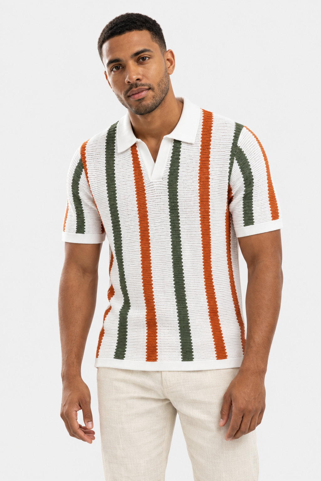 Polo Lugano com o modelo da referência, foto próxima